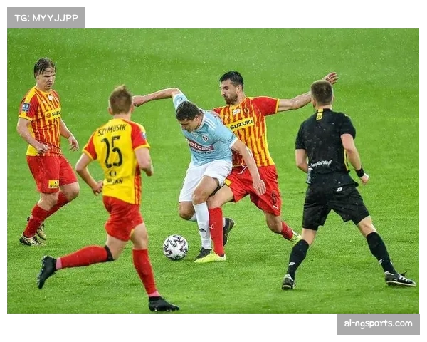 勒沃库森高位压迫体系显效 对阵海登海姆一役攻防转换节奏掌控成关键 勒沃库森高位压迫体系显效 对阵海登海姆一役攻防转换节奏掌控成关键